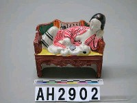 藏品(哺乳幼兒泥偶)的圖片